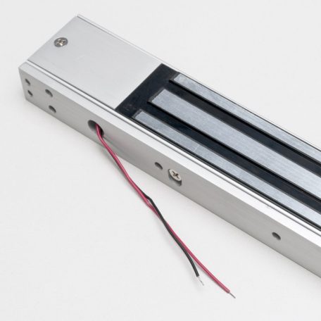 YLI SM-280LEDA Felületre szerelhető síktapadó mágnes; 280 kg tartóerő; LED visszajelzés